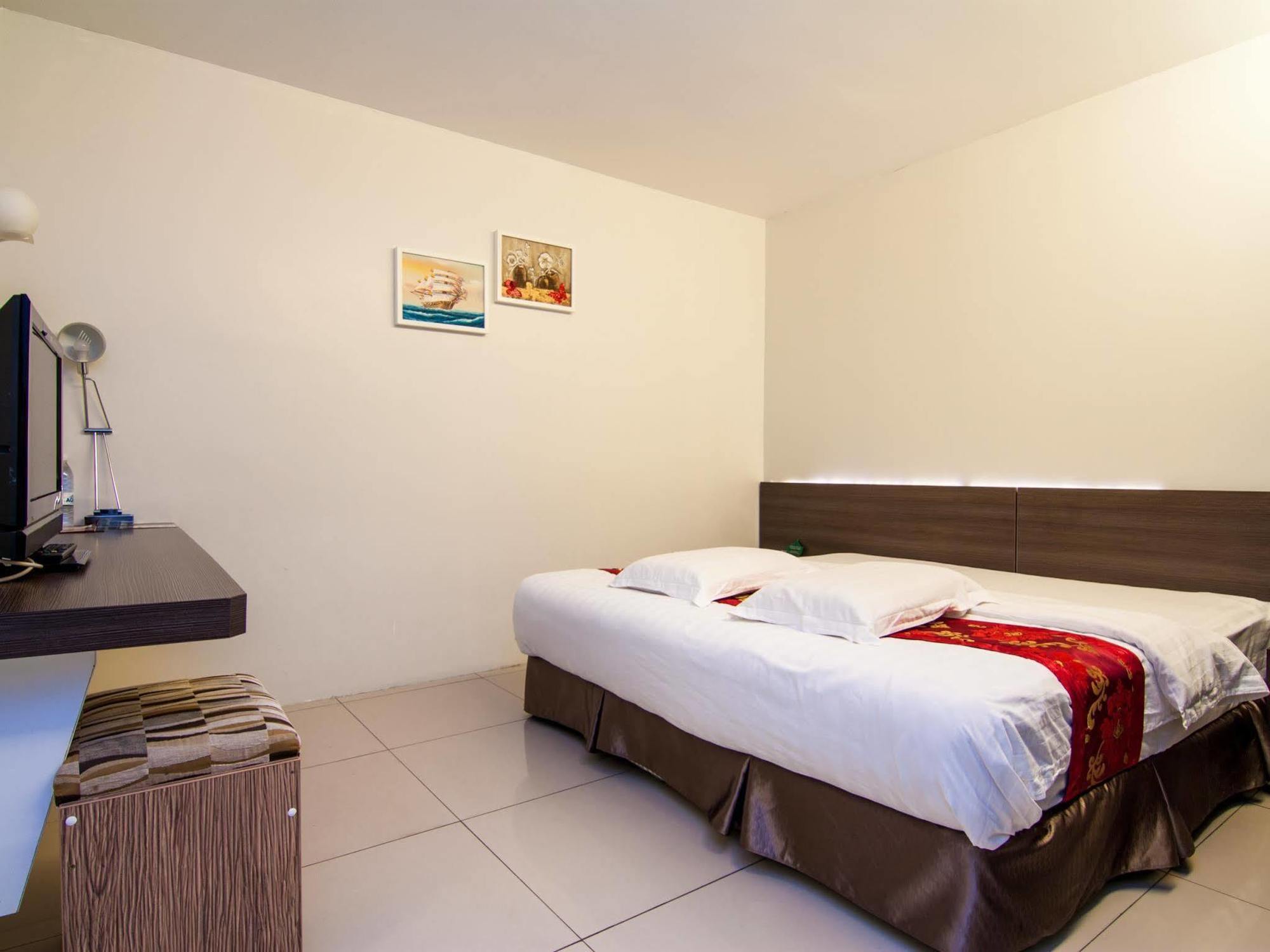 Green Hotel Пучонг Экстерьер фото